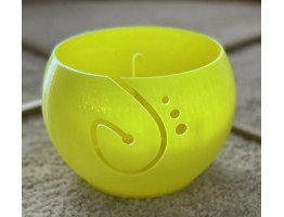 yarnbowl with stick in middle